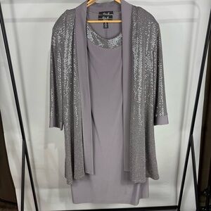 R & M Richards Womans Silver Metallic Formal 2pc Dress Size 18 MOB